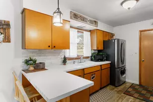 4404 N 350 E, Rolling Prairie, IN 46371 - Photo 13