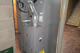 709 Porter St, Gary, IN 46406 - Photo 15