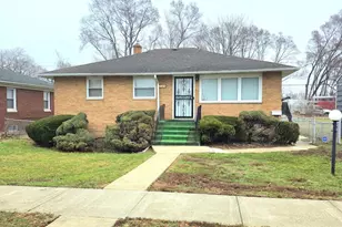 709 Porter St, Gary, IN 46406 - Photo 17