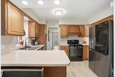 9610 N 250 E, Wheatfield, IN 46392 - Photo 21