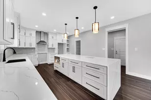 11039 Macedon St, Winfield, IN 46307 - Photo 5