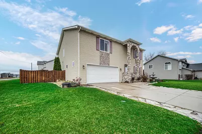 998 Ian Drive, Hobart, IN 46342 - Photo 33