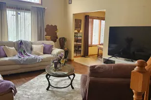 1763 Amber Dr, Hobart, IN 46342 - Photo 11