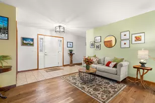 167 Wood Duck Dr, Valparaiso, IN 46385 - Photo 3