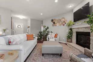 3805 Mandy Ct, Warsaw, IN 46582 - Photo 3