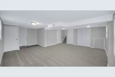 1066 W 10th Place, Hobart, IN 46342 - Photo 15