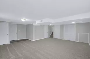 1066 W 10th Pl, Hobart, IN 46342 - Photo 15