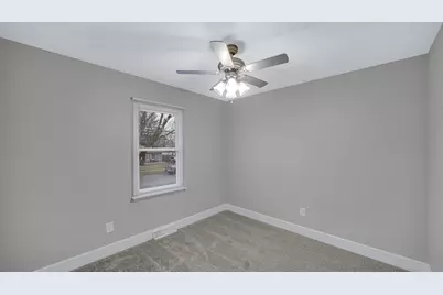 1066 W 10th Place, Hobart, IN 46342 - Photo 13