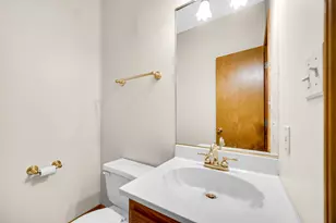 692 Harvest Rd, Valparaiso, IN 46383 - Photo 11