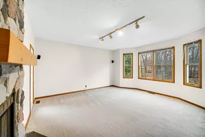 692 Harvest Road, Valparaiso, IN 46383 - Photo 3