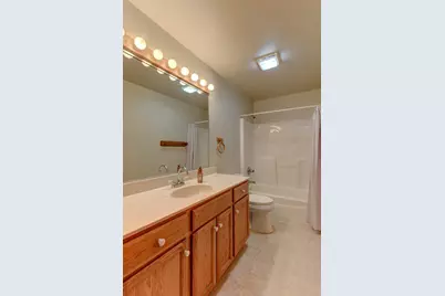 2626 41st Place, Highland, IN 46322 - Photo 5