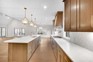 194 N Cricket Knoll Ct, Valparaiso, IN 46385 - Photo 15