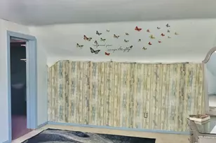 1621 W 10th St, Michigan City, IN 46360 - Photo 21