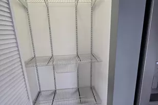 907 Carroll St, Hammond, IN 46320 - Photo 7