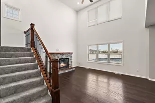 727 E 118th Ave, Crown Point, IN 46307 - Photo 7