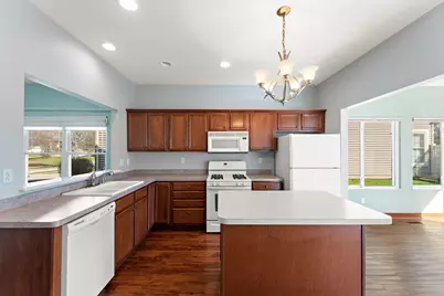 3700 Highland Circle, Valparaiso, IN 46383 - Photo 7