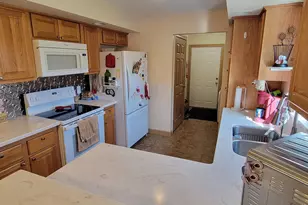 102 Mayfield Dr, Michigan City, IN 46360 - Photo 13