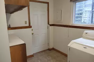 9420 Saric Dr, Highland, IN 46322 - Photo 25