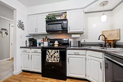 2003 Porte Deleau Court #207, Highland, IN 46322 - Photo 9