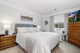 2003 Porte Deleau Ct, Highland, IN 46322 - Photo 11