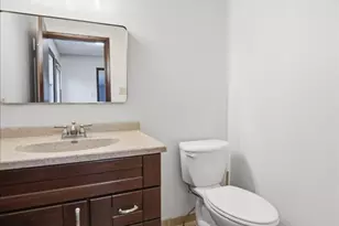 188 Goodview Dr, Valparaiso, IN 46385 - Photo 9