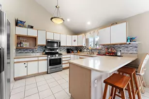 8567 Judith Ln, Saint John, IN 46373 - Photo 5