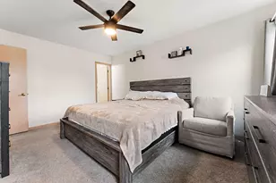 8567 Judith Ln, Saint John, IN 46373 - Photo 13