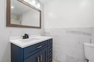 7325 Locust Ave, Gary, IN 46403 - Photo 21