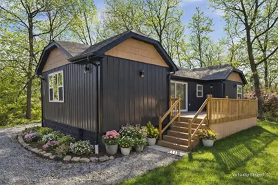 7325 Locust Avenue, Gary, IN 46403 - Photo 3