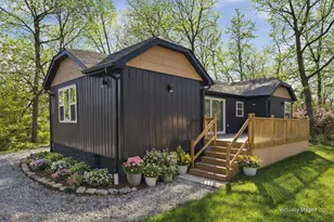 7325 Locust Ave, Gary, IN 46403 - Photo 3