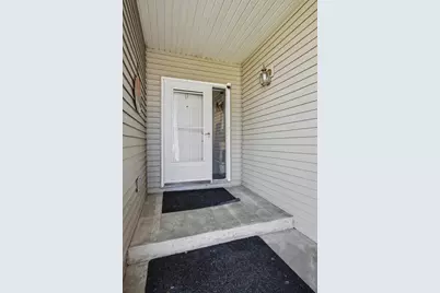 2208 Stori Lane, Valparaiso, IN 46383 - Photo 5