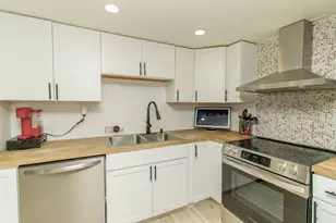 455 E 60th Pl, Merrillville, IN 46410 - Photo 7