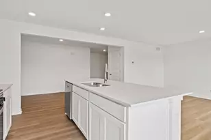 581 Cressmoor Blvd, Hobart, IN 46342 - Photo 7