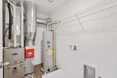 581 Cressmoor Boulevard, Hobart, IN 46342 - Photo 17