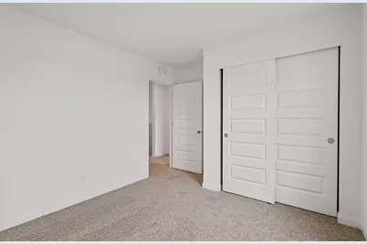 581 Cressmoor Boulevard, Hobart, IN 46342 - Photo 21