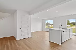 581 Cressmoor Blvd, Hobart, IN 46342 - Photo 5