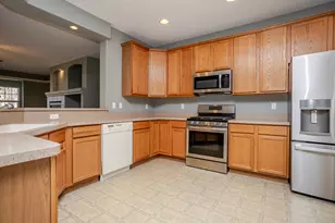 350 Cochran Dr, Crown Point, IN 46307 - Photo 11