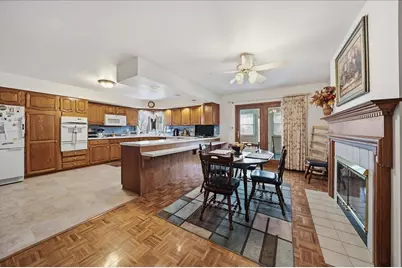 1125 Woodhollow Drive, Schererville, IN 46375 - Photo 7