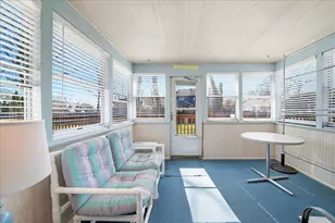 1125 Woodhollow Dr, Schererville, IN 46375 - Photo 15