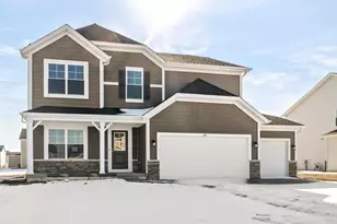 565 E 130th Pl, Crown Point, IN 46307 - Photo 1