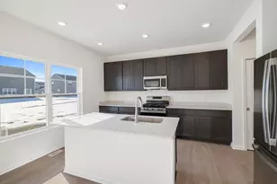 565 E 130th Pl, Crown Point, IN 46307 - Photo 11