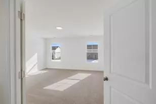 565 E 130th Pl, Crown Point, IN 46307 - Photo 15