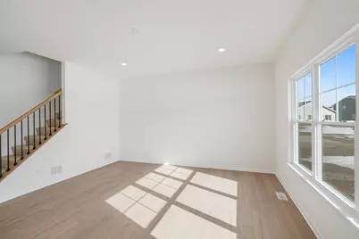 565 E 130th Place, Crown Point, IN 46307 - Photo 9