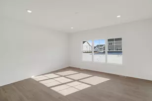 565 E 130th Pl, Crown Point, IN 46307 - Photo 7