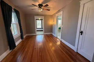 421 E Garfield St, Michigan City, IN 46360 - Photo 5