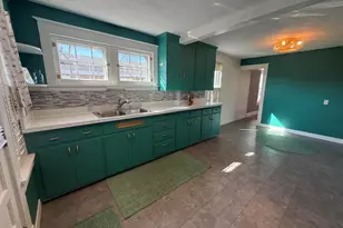 421 E Garfield St, Michigan City, IN 46360 - Photo 9