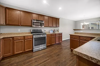 13679 Blue Springs Court, Dyer, IN 46311 - Photo 9