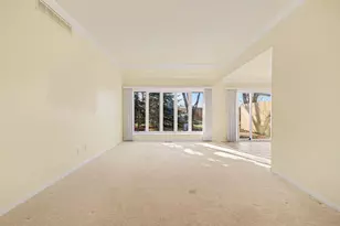 1212 Silhavy Cir, Valparaiso, IN 46383 - Photo 5