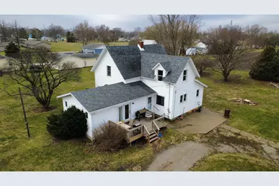 214 N Iroquois Street, Goodland, IN 47948 - Photo 1