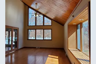 8155 S US 421, San Pierre, IN 46374 - Photo 9